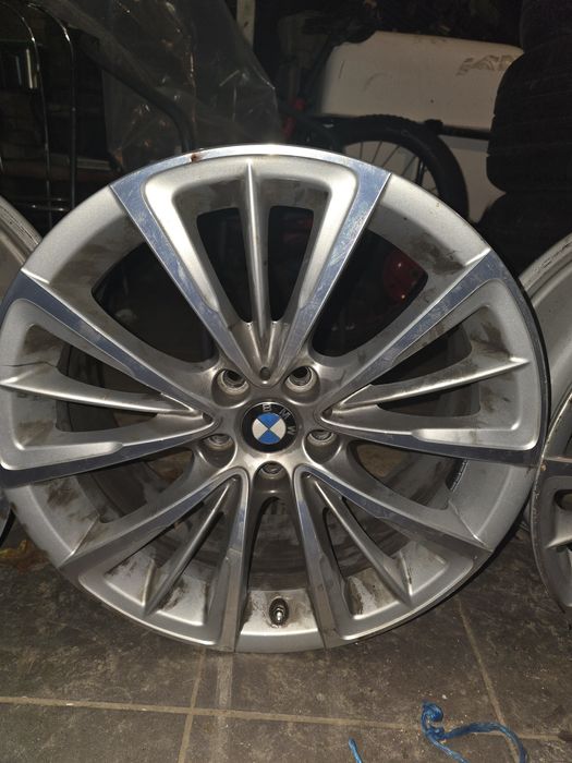 Vand jante BMW 18 inch style 643 si cauciucuri de vara
