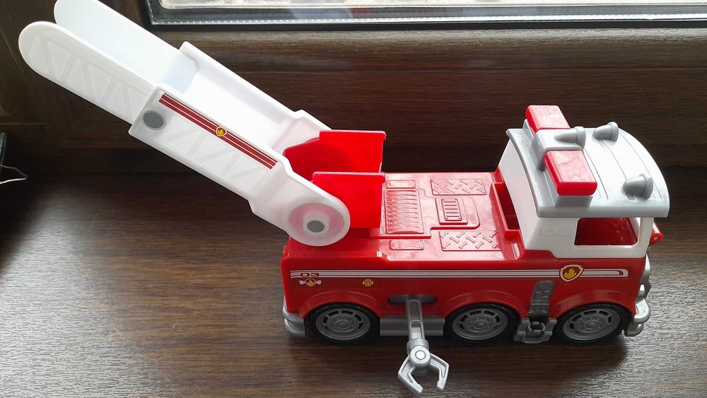 Masina pompieri Patrula Catelusilor / Paw Patrol