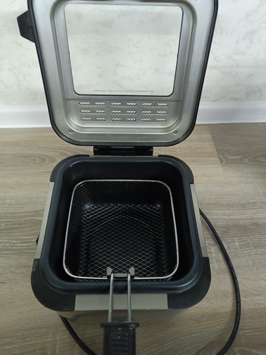 Продам фритюрницу