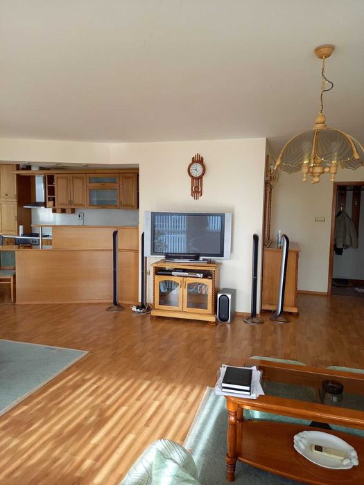 Продава се Тристаен апартамент в Шумен, Пазара - 156 кв.м за 1095 €/кв.м - Снимка #4