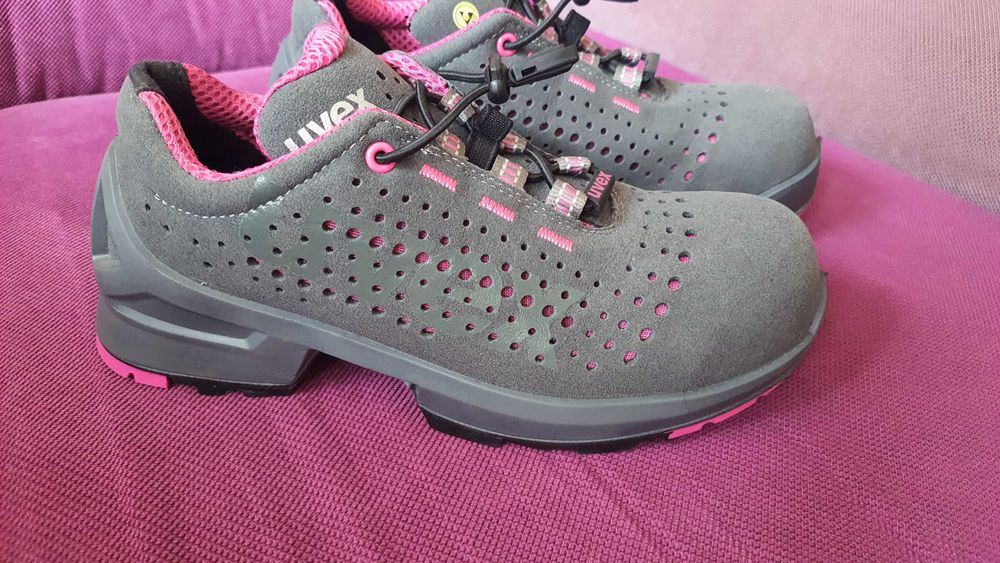 Pantofi UVEX marime 37 - 37,5 impecabili