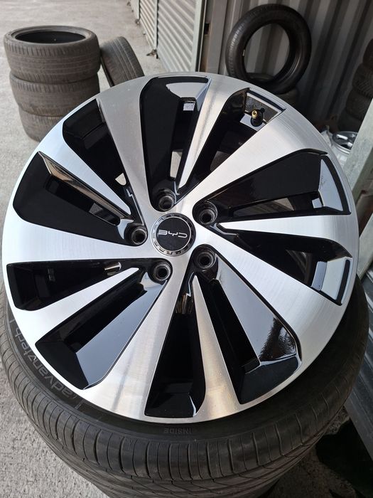 BYD Song Plus 100$ Запаска диск+шина