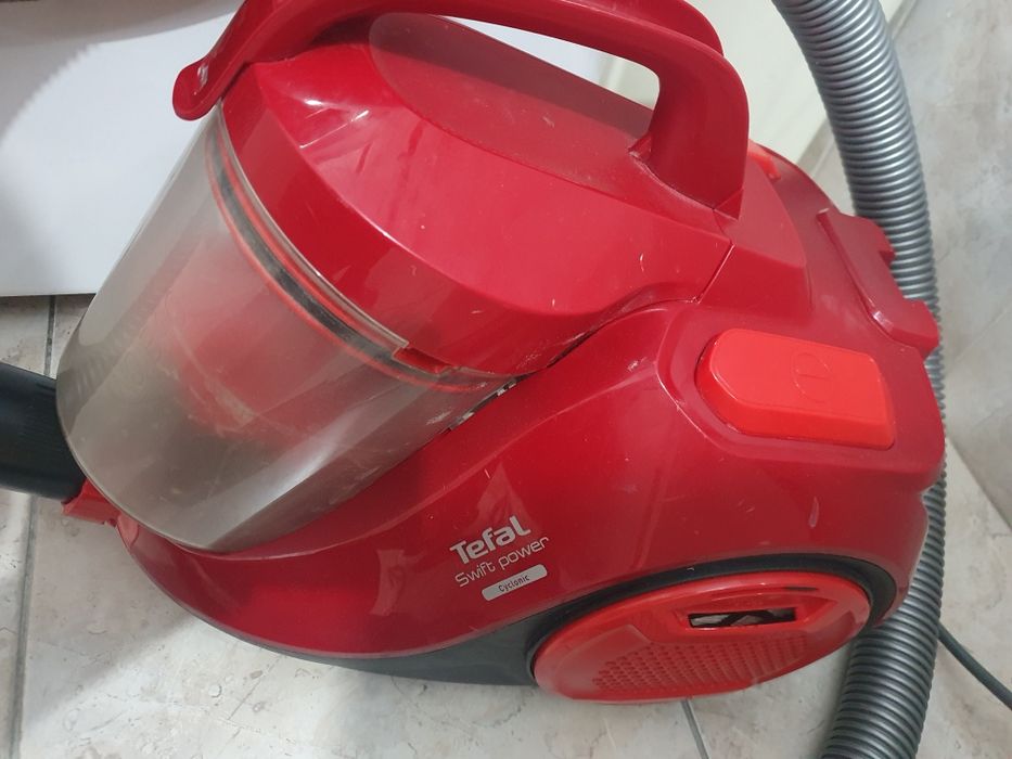 Срочно продам пылесос tefal