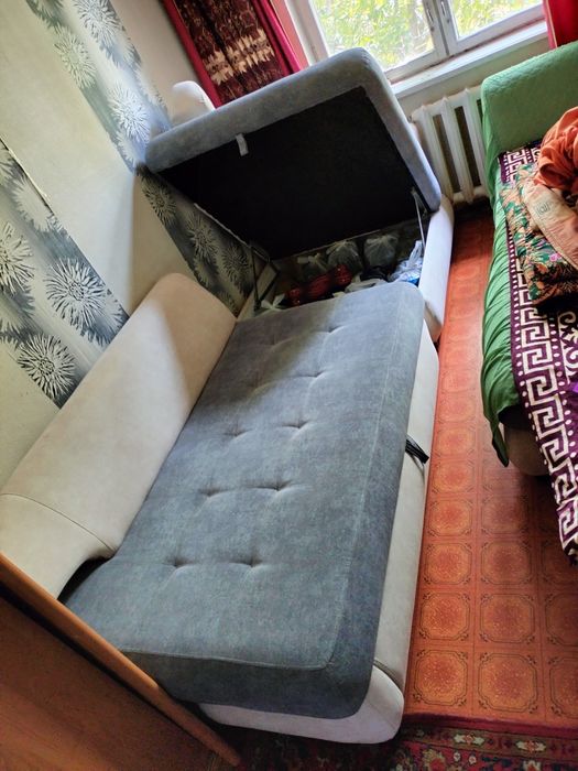 Продам Диван угловой