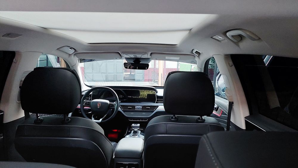 Sotiladi Hongqi SH5 4×4 kraska toza navorotlari bor