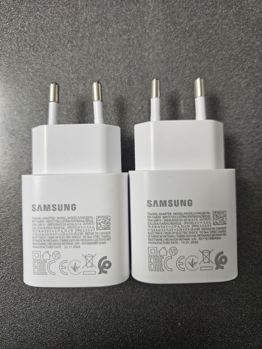 Adaptor încărcător original Samsung NOU

Pretul afișat este fix fix.