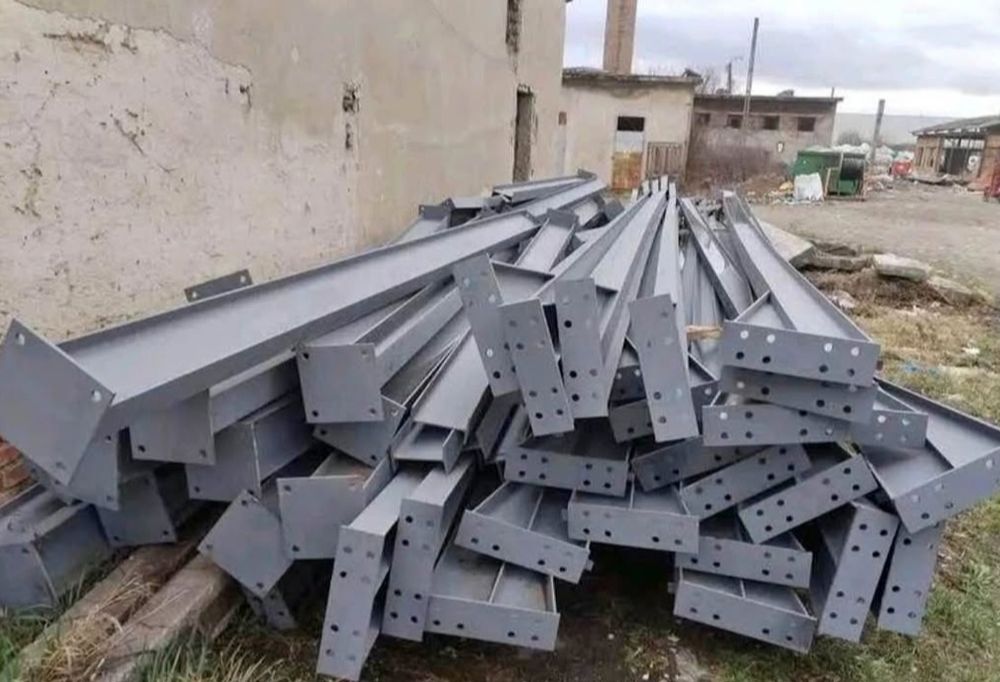 Vand Hala Metalica 10x15x4  Din ipe 160  lucram fara avans bani la finalizarea lucrarii lucram in toata țara 
0723915859
