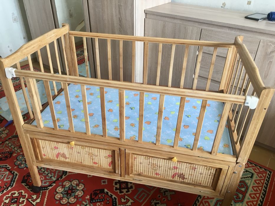 Продам детский кровать