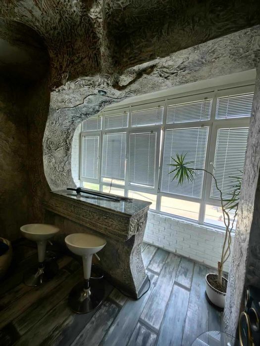 Дава се под наем Тристаен апартамент в Разград, Център - 78 кв.м за 127500 € - Снимка #2