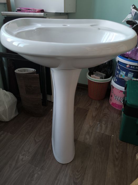 Продам раковину в ванную комнату