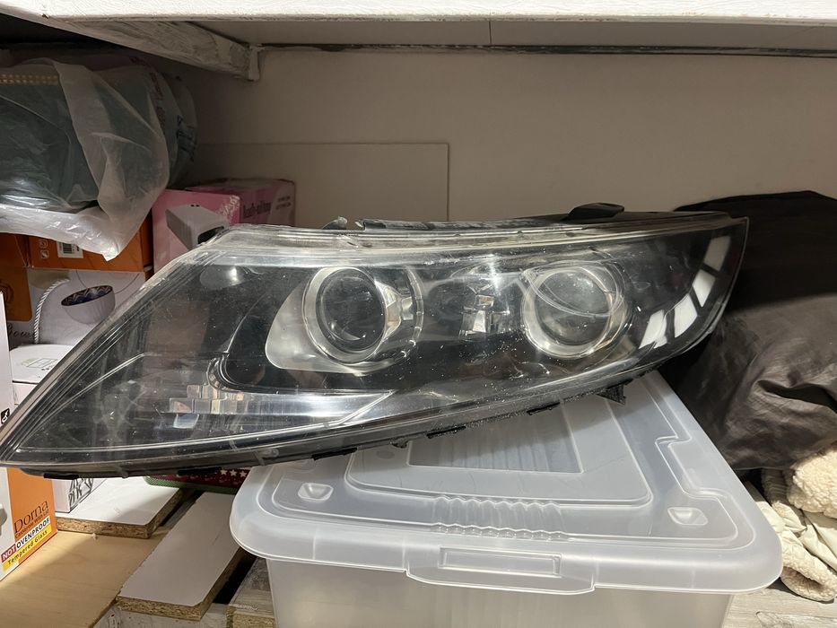 Продам фару на киа оптима 2012 года