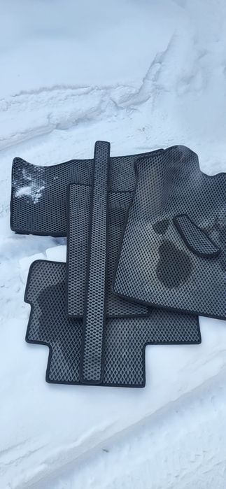 Продам ево полики на Хавал Н 6