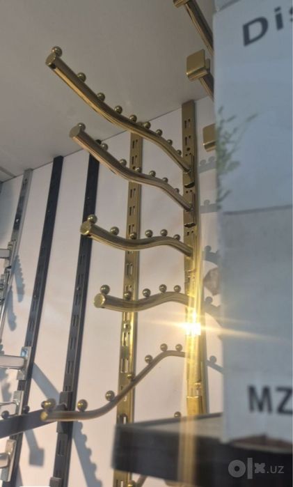 Veshalka magazinlar uchun