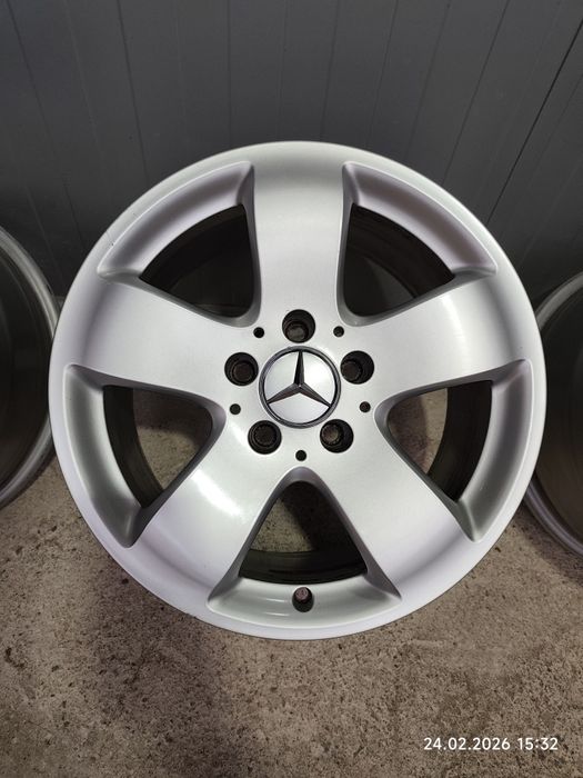 16/5/112-МЕРЦЕДЕС Е класа -W 211-нов внос