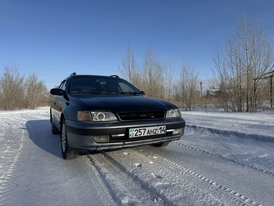 Продам Тойота Калдина