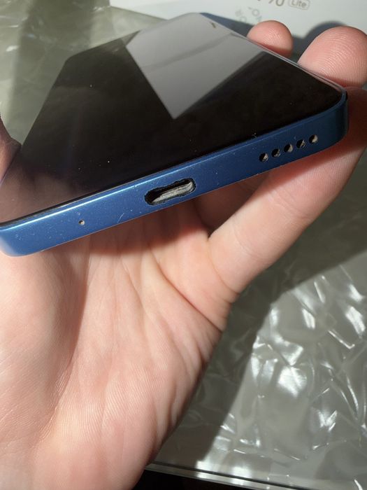 Продам HONOR 90 LITE