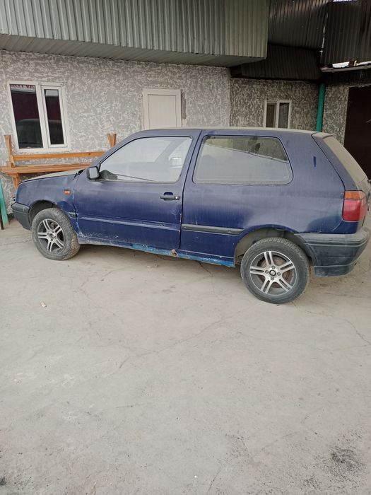 Volkswagen golf  продам