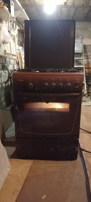 Продам газплиту Гефест