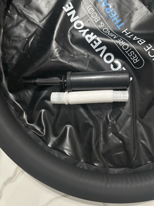 Piscina gonflabila recoveryone cu gheata