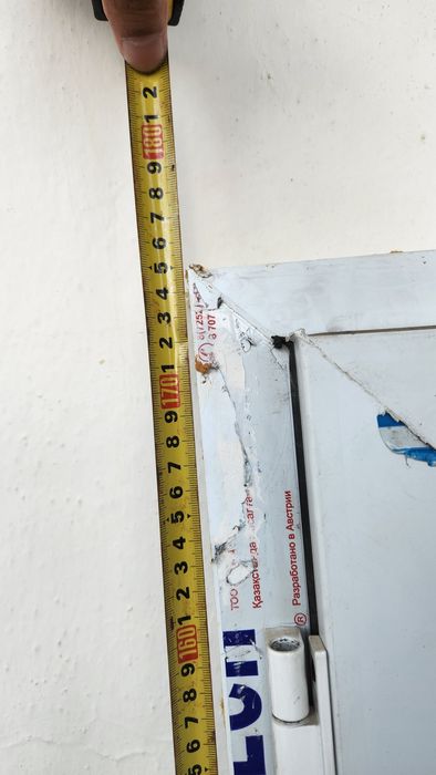 Дверь пластиковая