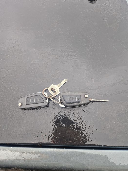 Продам ваз 2108 год 2002