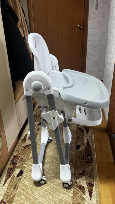 Стульчик детский для кормления