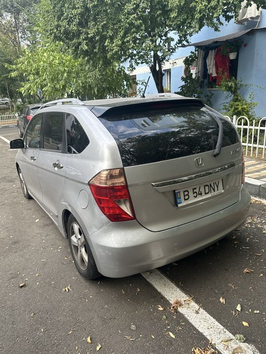 Vand Honda FR-V, 2.2 CDTI, anul 2008 acte la zi fiscal pe loc