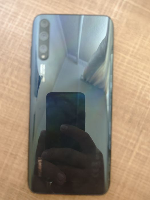 Продам  телефон для ценителей Хуавей