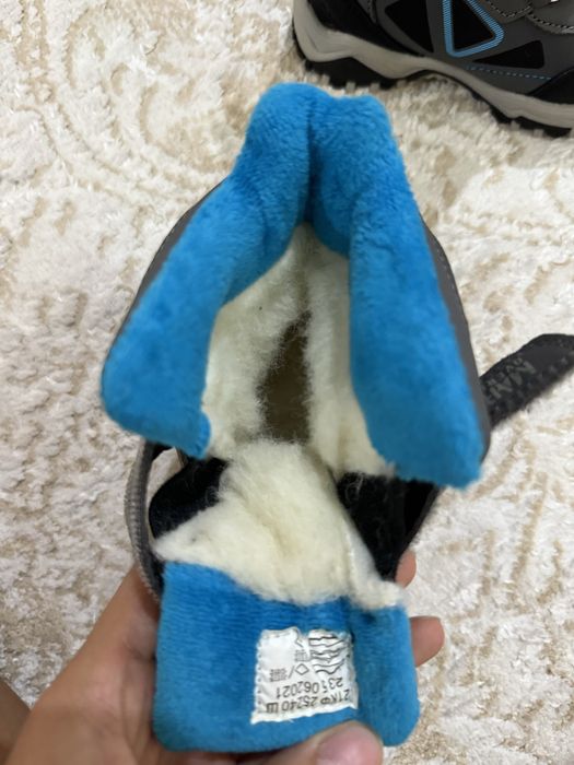 Продам детские сапоги