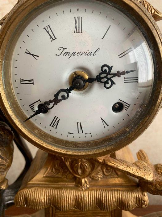 Античен музикален бронзов часовник - F Moreau