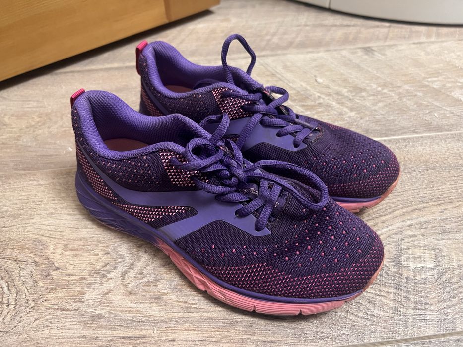 Продам обувь  хорошее состоние