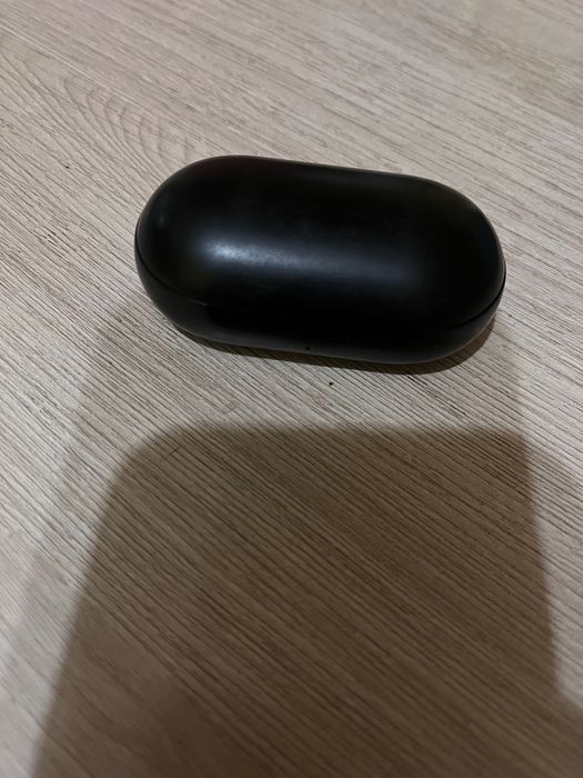 Продаю наушники Самсунг