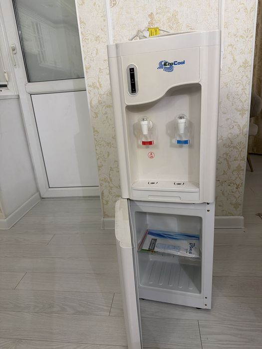 Диспенсер, напольная