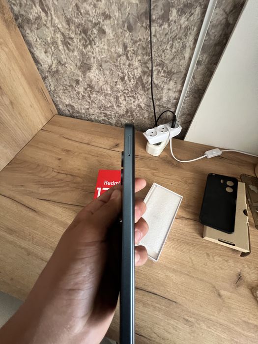 Продам Redmi 13c