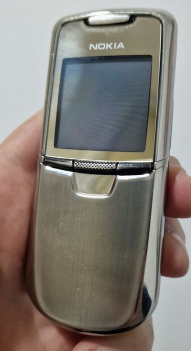 Nokia 8800Classic +Зарядно