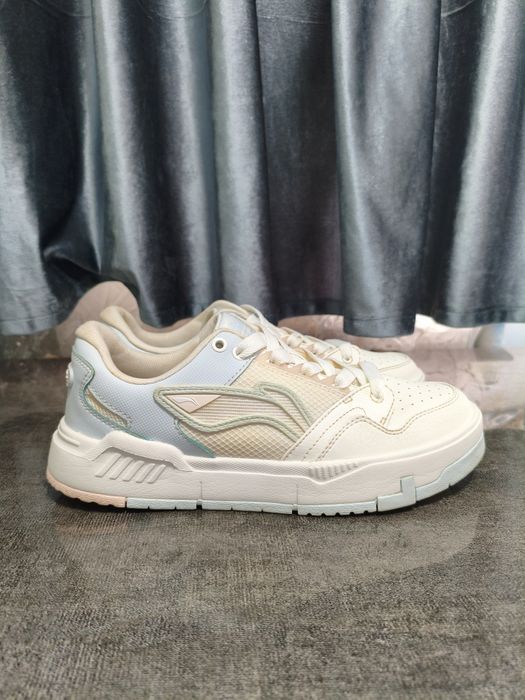 Оригинальные кроссовки Lining Common 80s