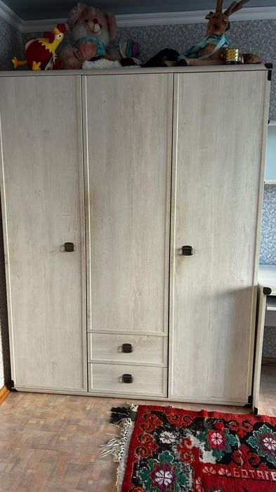 Продам детскую мебель