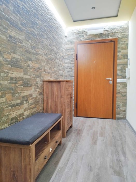 Дава се под наем Четиристаен апартамент в София, Бояна - 137 кв.м за 1300 € - Снимка #17