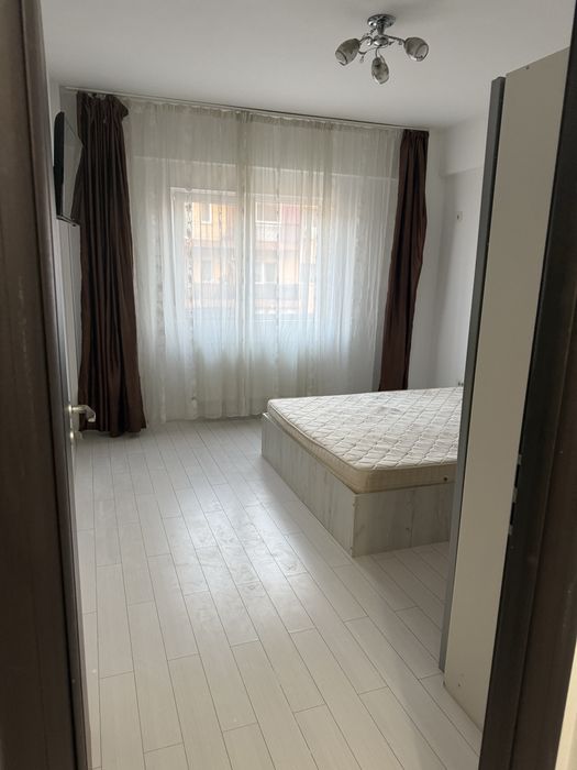 Proprietar închiriez Apartament 2 camere Militari Residence