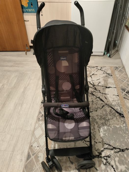 Продам коляску Chicco London