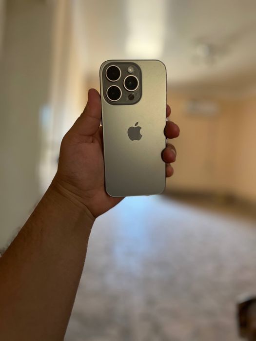 Tezda IPHONE 15 PRO sotiladi