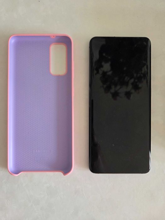 Продам смартфон Samsung S20