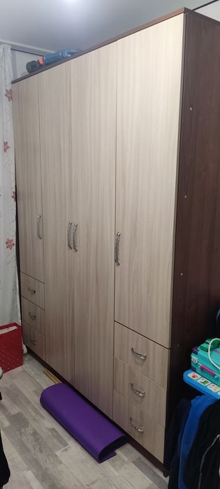 Продам шкаф вещевой