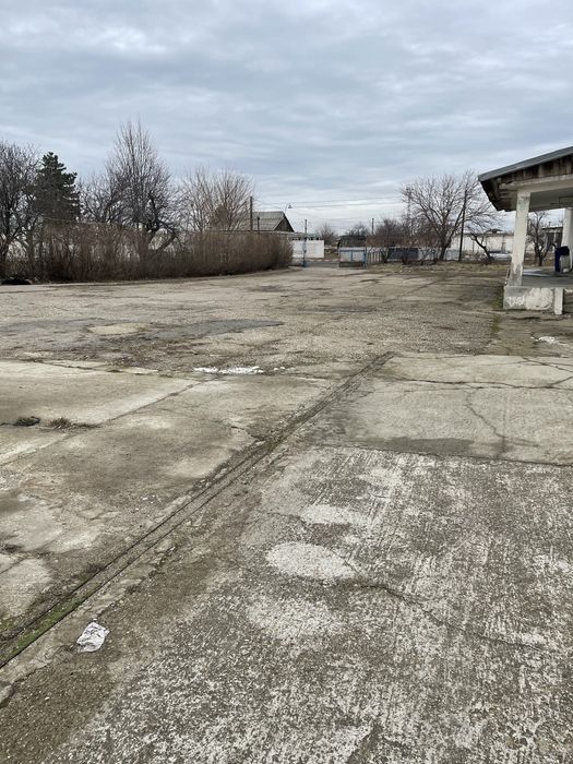 Inchiriez Hale + teren in Fetesti Gara Depoului 34