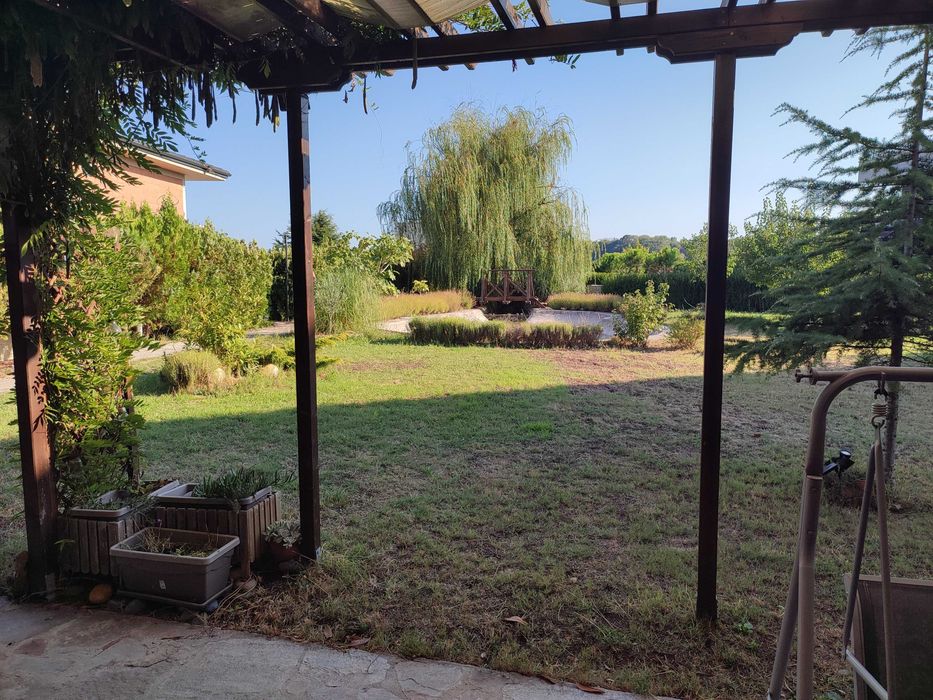 Продава се Тристаен апартамент в Бургас, Изгрев - 96 кв.м за 2157 €/кв.м - Снимка #18