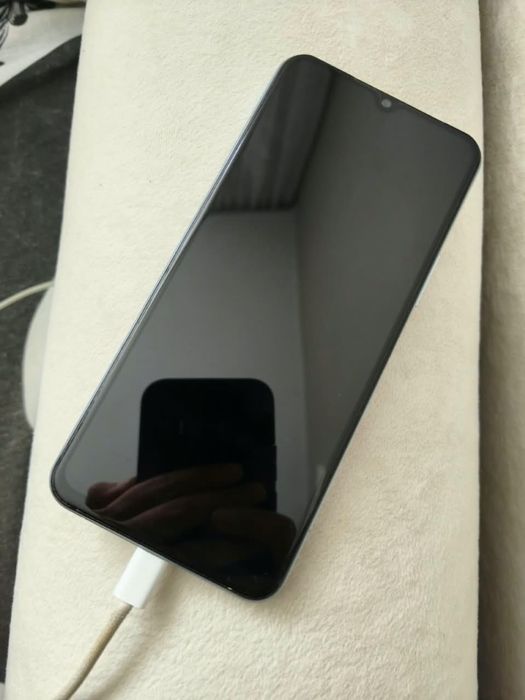 Vivo Y21 4/64 продам