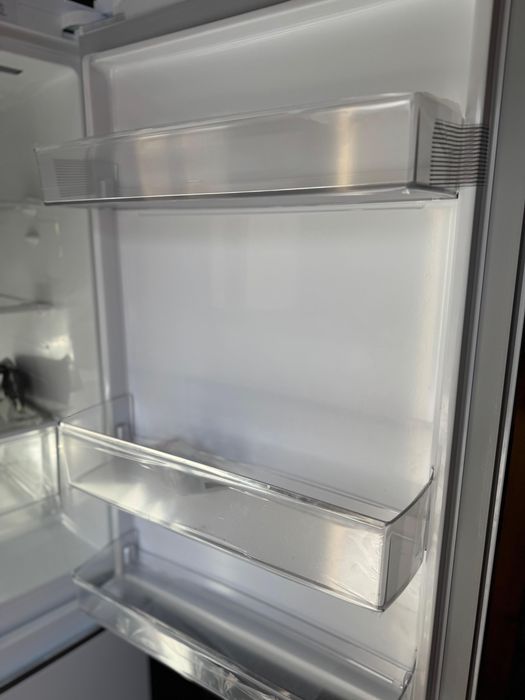 Продам новый холодильник