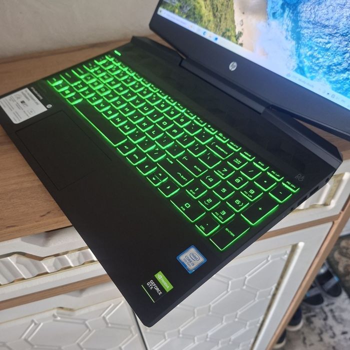 Ноутбук HP Pavilion Gaming 15