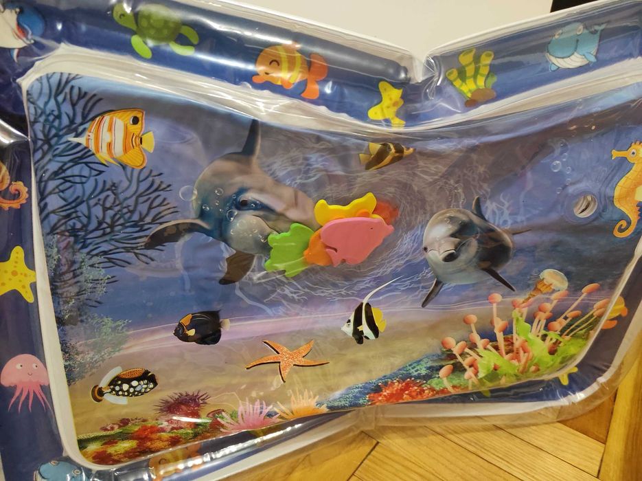 Бебешко водно килимче