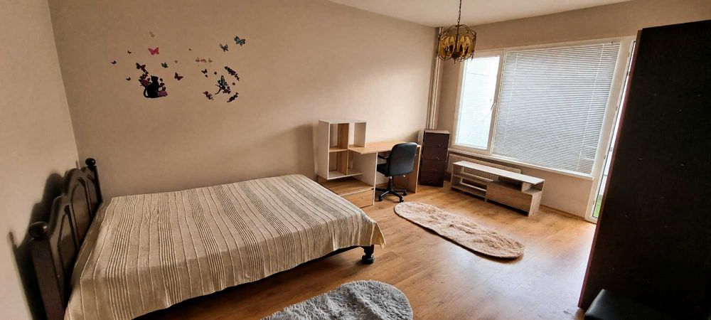 Двустаен имот в кв.Овча купел